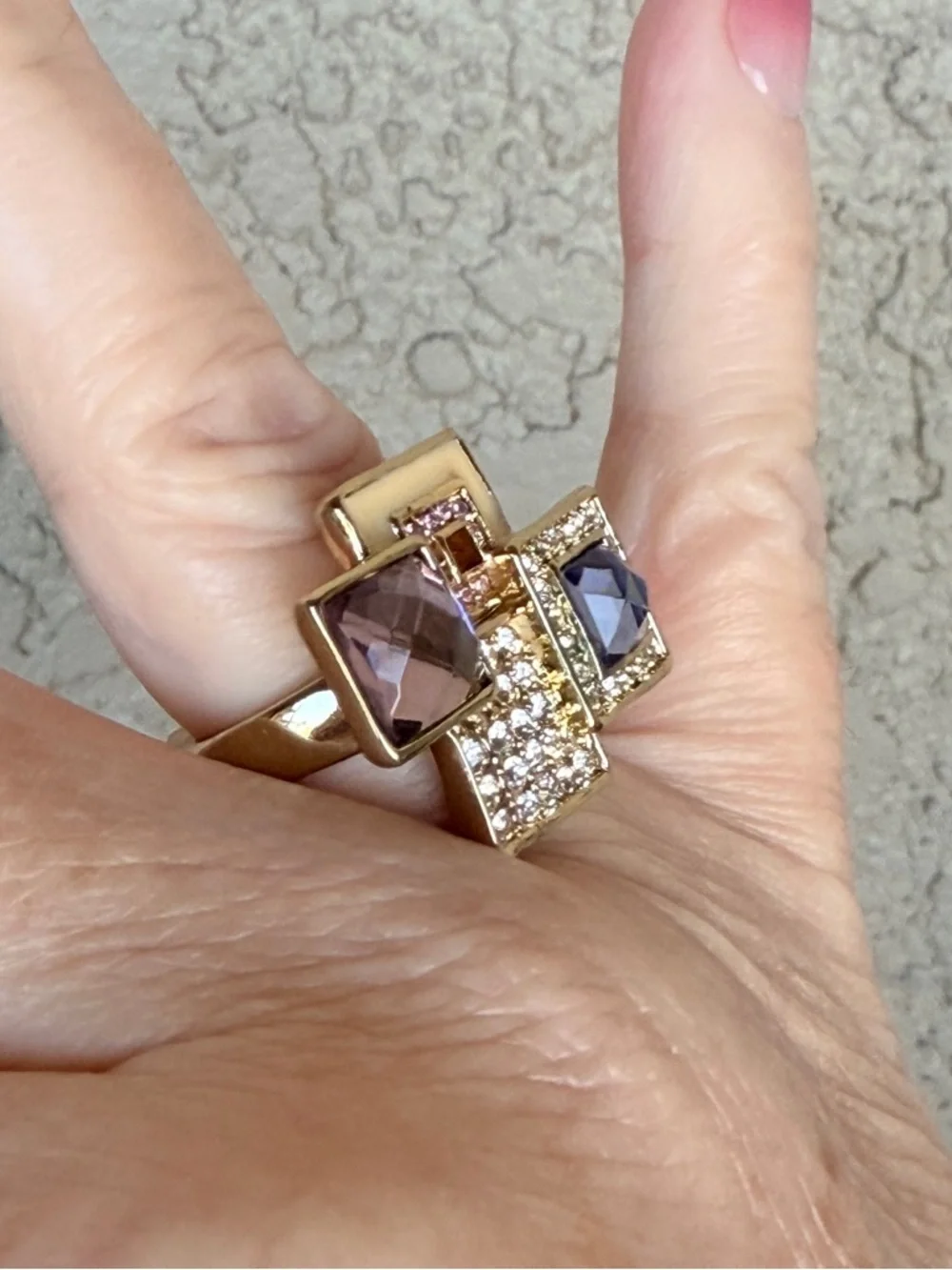 Dazzling Camille Lucie Multicolor Gold Deco Ring